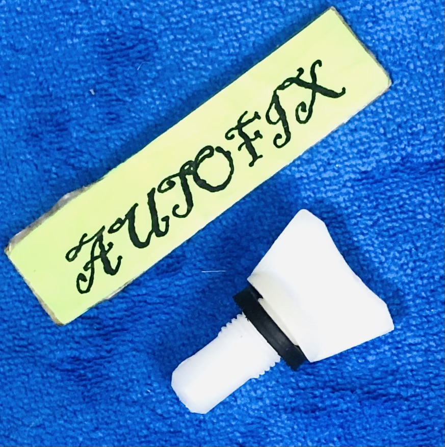 Car Radiator Bottom plastic Stopper 01 PC