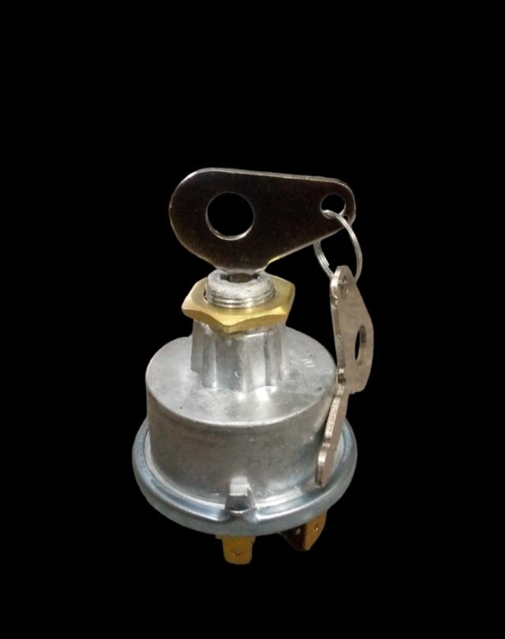 Universal Tractor Plant Ignition Switch Fit Massey Ferguson JCB AS LUCAS 35670 - Silver.

￼

￼